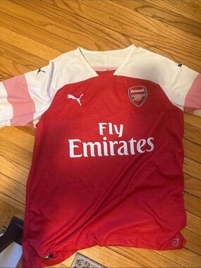 Mens Red & White Arsenal Soccer Jersey with Fly Emirates Logo, Large